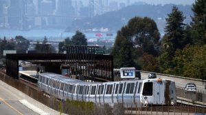 A Bay Area Rapid Transit train pulls away from the Rockridge station in Oakland in August 2013. (Credit: Justin Sullivan / Getty Images)