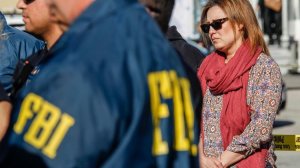 Pahola Mascorro, mother of missing teen Elias Rodriguez, at a police news conference on Feb. 25, 2017. (Credit: Irfan Khan / Los Angeles Times)