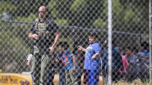 A SWAT officer is seen outside of North Park Elementary School in San Bernardino following a shooting on April 10, 2017. (Credit: Gina Ferazzi/Los Angeles Times)