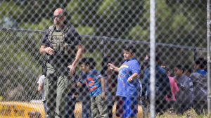 A SWAT officer is seen outside of North Park Elementary School in San Bernardino following a shooting on April 10, 2017. (Credit: Gina Ferazzi/Los Angeles Times)