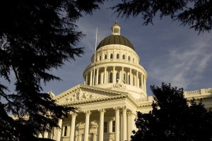 An exterior of the state capitol is shown on Jan. 5, 2006, in Sacramento. (Credit: David Paul Morris / Getty Images)