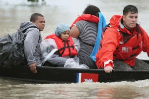 URGENT - TRUMP ON RECOVERY EFFORTS: 'IT'S A REAL TEAM AND WE WANT TO DO IT BETTER THAN EVER BEFORE' 29 AUG 17 13:18 ET|CNN|Version 1