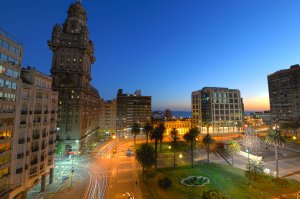 Picture obtained by using HDR technique with five photographs shows Montevideo's Plaza Independecia square, taken on March 31, 2012. (Credit: Pablo Porciuncula / AFP / Getty Images)