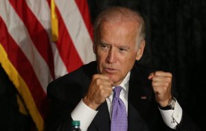 U.S. Vice President Joe Biden speaks as he meets with Jewish community leaders at the David Posnack Jewish Community Center to discuss the nuclear deal reached with Iran on September 3, 2015 in Davie, Florida. (Credit: Joe Raedle/Getty Images)