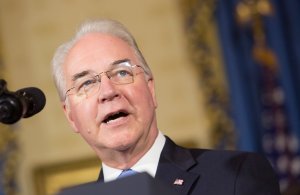 HHS Secretary Tom Price makes a statement on health care at The White House on July 24, 2017 in Washington, DC. (Credit: Chris Kleponis - Pool/Getty Images)