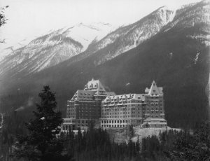 The majestic Banff Springs Hotel in the snowy mountains, near Alberta in Canada, one of the luxury resorts opened in 1888 by the Canadian Pacific Railroad (CPR) to encourage tourism. (Credit: Hulton Archive/Getty Images)