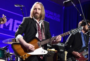 Musician Tom Petty performs onstage during a Haitian relief benefit at Montage Hotel in Beverly Hills on Jan. 9, 2016. (Credit: Alberto E. Rodriguez / Getty Images)