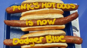 Pink's hot dogs with Dodgers wording are shown in a Twitter image. (Credit: Pink's Hot Dogs Twitter)