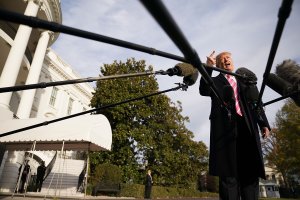 U.S. President Donald Trump talks to reporters as he departs the White House Nov. 21, 2017. (Credit: Chip Somodevilla / Getty Images)