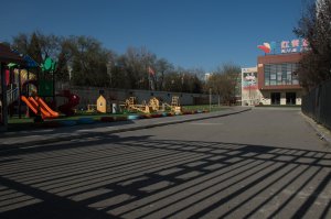 This general view shows the RYB Education New World kindergarten in Beijing on November 24, 2017. (Credit: NICOLAS ASFOURI/AFP/Getty Images)