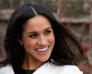 Meghan Markle during an official photocall to announce her engagement to Prince Harry at The Sunken Gardens at Kensington Palace on November 27, 2017 in London, England. (Credit: Chris Jackson/Getty Images)