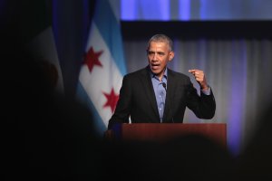 Former president Barack Obama speaks to a gathering of more than 50 mayors and other guests during the North American Climate Summit on Dec. 5, 2017, in Chicago. (Credit: Scott Olson / Getty Images)