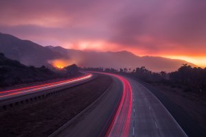 The 101 Freeway was closed after the Thomas Fire jumped the road towards the Pacific Coast Highway in Ventura on Dec. 7, 2017. (Credit: Kyle Grillot / AFP / Getty Images)