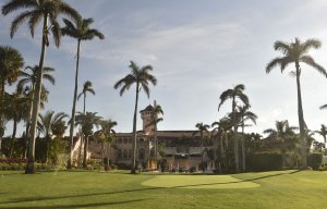 A general view of President Donald Trump's Mar-a-Lago resort in Palm Beach, Florida, on Dec. 24, 2017. (Credit: Nicholas Kamm / AFP / Getty Images)