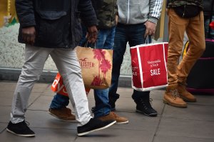 Holiday shopping retail sales smashed records in 2017. (Credit: HGL/Getty Images)
