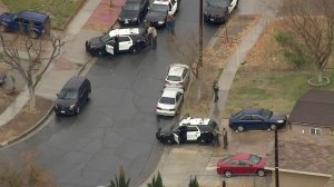 Officers respond to a scene in Canyon Country where authorities said a deputy was stabbed on Jan. 10, 2018. (Credit: KTLA)