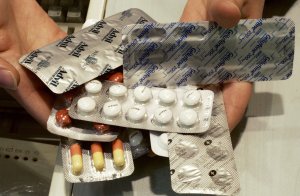 A file photo of commonly used painkillers medicines based on Ibuprofen. (Credit: JACK GUEZ/AFP/Getty Images)