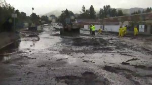 The area of La Tuna Canyon left scorched bare by wildfires was slammed with flows of mud and debris from a rainstorm on Jan. 9, 2018. (Credit: KTLA)