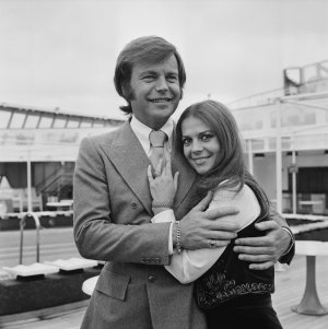 "As we've investigated the case over the last six years, I think he's more of a person of interest now. I mean, we know now that he was the last person to be with Natalie before she disappeared," sheriff's Lt. John Corina said of Robert Wagner in a recent interview. Wagner is pictured here with Natalie Wood in this file photo from 1972. (Credit: Chris Wood/Daily Express/Hulton Archive/Getty Images)