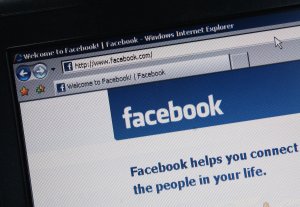 In this photo illustration the Social networking site Facebook is displayed on a laptop screen/ (Credit: Dan Kitwood/Getty Images)