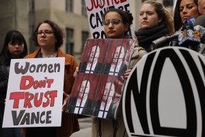 Members of the National Organization for Women (NOW) hold a news conference and demonstration outside of Manhattan Criminal Court where Cyrus R. Vance Jr., the Manhattan district attorney, has his office on Oct. 13, 2017 in New York City. (Credit: Spencer Platt/Getty Images)