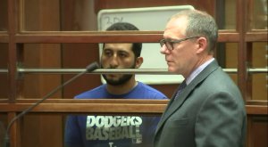 Edgar Verduzco (left) appears in court with an attorney (right) on April 20, 2018. (Credit: KTLA)