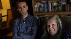 This undated photo shows Palmdale resident Carol Northern, who said she lost her Medi-Cal coverage in 2016 even though she filed her renewal packet to Los Angeles County on time, with her attorney, David Kane. (Credit: Mel Melcon / Los Angeles Times)