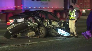 Authorities investigate a fatal crash on Oct. 25, 2018. (Credit: KTLA)