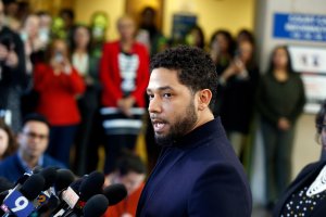 Jussie Smollett speaks with members of the media after his court appearance at Leighton Courthouse on March 26, 2019 in Chicago. (Credit: Nuccio DiNuzzo/Getty Images)