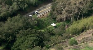 Authorities respond to a body found on a hiking trail in Hacienda Heights on March 5, 2019. (Credit: KTLA)