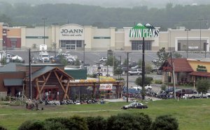 The Twin Peaks restaurant, the scene of a motorcycle gang shootout, is seen May 18, 2015, in Waco, Texas. (Credit: Erich Schlegel / Getty Images)