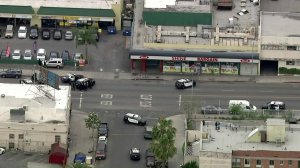 Police surround A & A Shine Bargain in Koreatown on April 30, 2019. (Credit: Sky5)