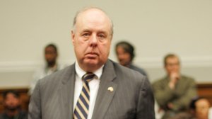 Attorney John Dowd appears at a federal hearing on 23 May 2007 on Capitol Hill in Washington, DC. (Credit: TIM SLOAN/AFP/Getty Images)