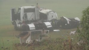 A semi-truck involved in a solo-vehicle crash in Camarillo is seen the morning after on July 12, 2019. (Credit: KTLA)