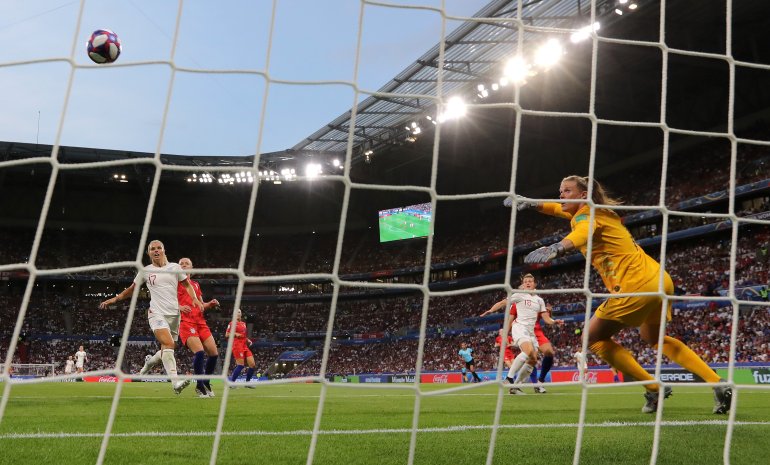 Ellen White of England scores her team's first goal past Alyssa Naeher of the USA during the 2019 FIFA Women's World Cup France semifinal match between England and USA at Stade de Lyon on July 2, 2019. (Credit: Elsa/Getty Images)