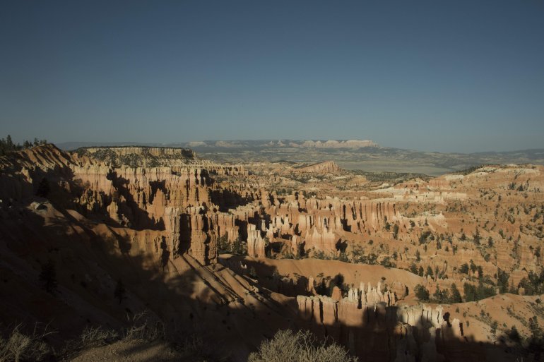 Picture taken at sunset of Bryce Canyon National Park in Utah on April 16, 2018. (Credit: ERIC BARADAT/AFP/Getty Images)