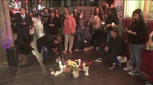 Fans pay tribute to Mexican sing Jose Jose at his star on the Hollywood Walk of Fame following his death on Sept. 28, 2019. (Credit: KTLA)