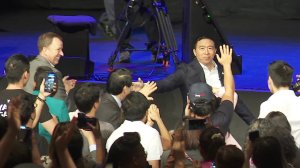 Presidential candidate Andrew Yang greets supporters at the AAPI Democratic Presidential Forum in Costa Mesa on Sept. 8, 2019. (Credit: KTLA)