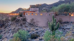 Wright's final residential design, the Norman Lykes House, recently sold at auction for $1,677,500. (Credit: Heritage Auctions)