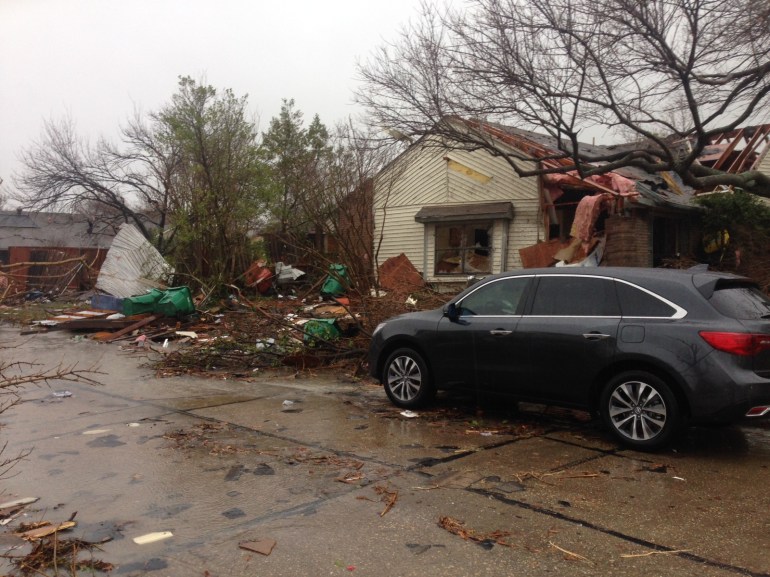 Tornado damage in Rowlett